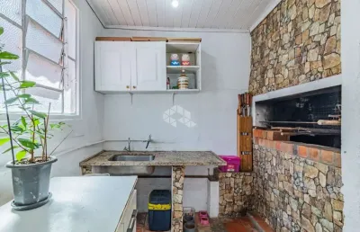 Casa com 3 quartos à venda na Rua Vinte e Um de Agosto, 152, Cavalhada, Porto Alegre