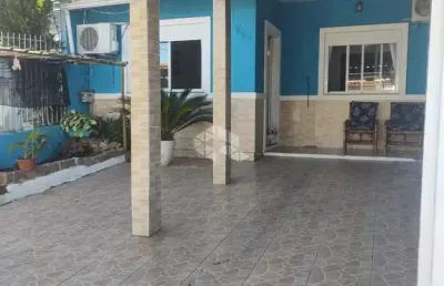 Casa com 3 quartos à venda na Rua José Celestino da Silva, 755, Hípica, Porto Alegre