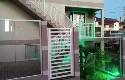 Casa com 9 quartos à venda na Rua Fábio Antônio Cavagnolli, 112, Nossa Senhora da Saúde, Caxias do Sul