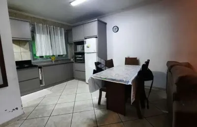 Casa de alvenaria com 3 dormitórios, semimobiliada,2 banheiros, pátio, garagem, com 126,26m2, bairro são caetano, próximo a igreja são caetano.