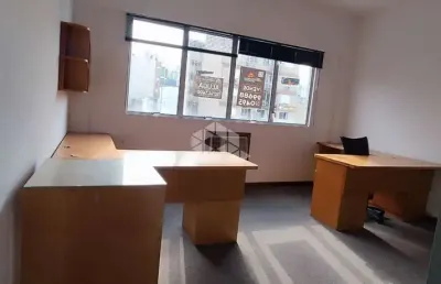 Sala comercial à venda na Rua Washington Luiz, 862, Centro Histórico, Porto Alegre