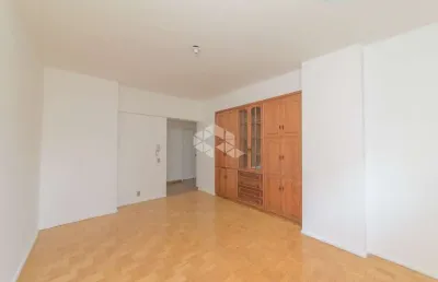 Apartamento 3 dormitórios com 106m² privativos no centro histórico