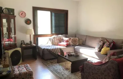 Apartamento de 3 quartos e uma vaga  com 115m² no bairro rio branco em porto alegre