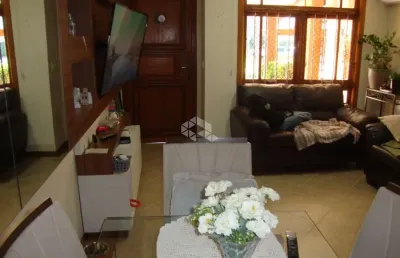 Casa em condomínio 03 dormitórios 1 vaga de garagem no bairro cavalhada em porto alegre