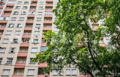 Apartamento com 3 quartos a venda no centro histórico de porto alegre