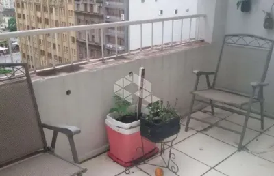 Sala comercial a venda no centro histórico  de porto alegre.