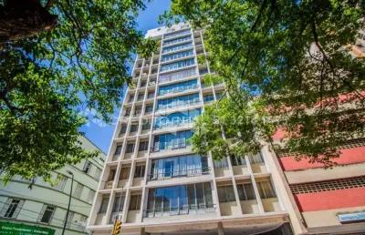 Apartamento 3 quartos com 2 vagas a venda  na rua duque de caxias no centro histórico de porto alegre