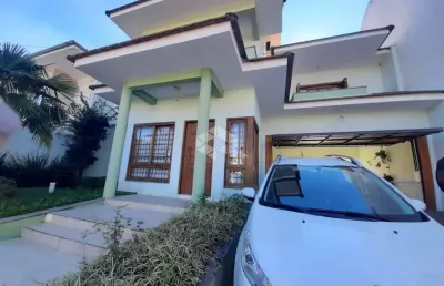 Casa 3 dormitórios com suíte 4 vagas e pátio no moinhos de vento em canoas