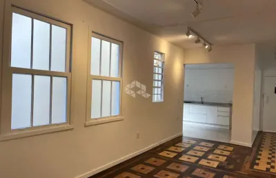 Apartamento com 81m² e 2 quartos à venda no centro de porto alegre