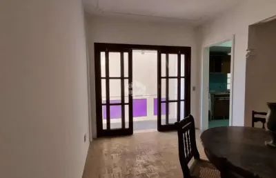 Apartamento  2 dormitórios com sacada para venda  no bairro cidade baixa porto alegre/rs.