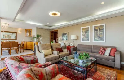 Apartamento com 4 quartos à venda na Rua Cabral, 1573, Rio Branco, Porto Alegre