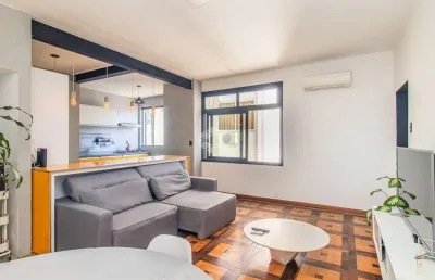 Apartamento de 3 dormitórios 1 vaga no  bairro bom fim