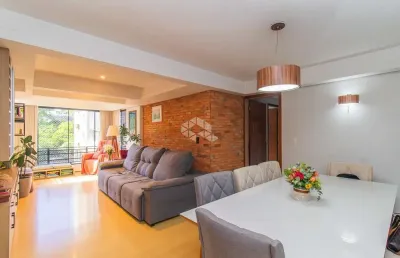 Apartamento á venda com 3 dormitórios e 2 vagas de garagem no bairro petrópolis