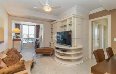 Apartamento mobiliado de 3 dormitórios com vista incrível e infraestrutura completa!