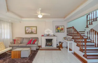 Espaço, conforto e localização privilegiada - casa com vista, frente norte e a 50m do bourbon ipiranga!