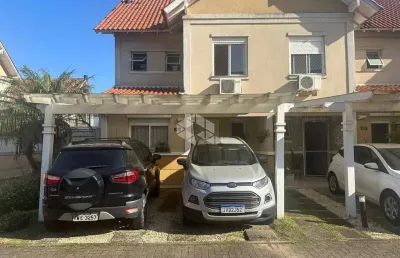 Casa em condomínio com 3 dormitórios e sótao no ecoville