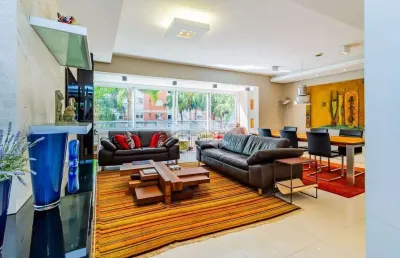 Apartamento com 4 quartos à venda na Avenida Túlio de Rose, 330, Passo da Areia, Porto Alegre