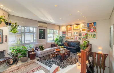 Casa em condomínio com 218m² privativos, sofisticação e conforto em cada detalhe