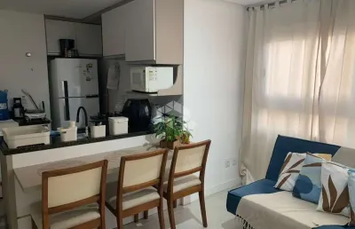 Apartamento a venda mobiliado de 1 dormitório e 1 vaga de garagem no bairro cidade baixa