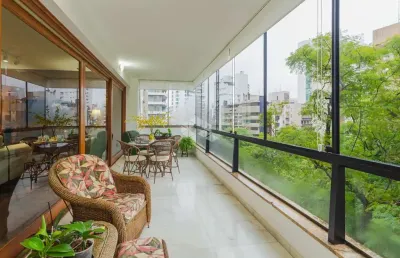 Apartamento à venda de 3 dormitórios e 2 vagas, bairro petrópolis - porto alegre - rs