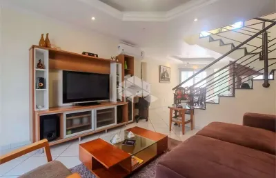 Casa 250m² com 4 dormitórios em condomínio fechado no ecoville
