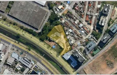 Terreno à venda na Avenida Ipiranga, 8540, Jardim Botânico, Porto Alegre