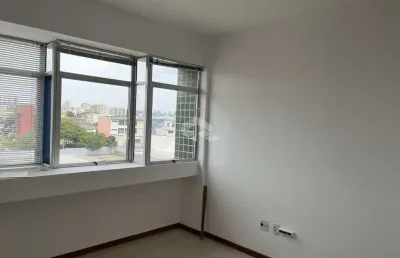 Sala comercial de 30m² no jardim lindóia, porto alegre