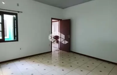 Casa/ sobrado com 210m² 3 dormitórios com várias vagas - mathias velho