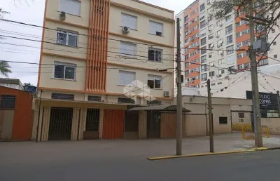 Apartamento semimobiliado com 1 dormitóro sem vaga - cidade baixa