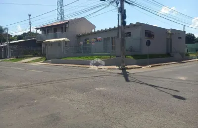 Casa de 120m² com 2 dormitórios e 2 vagas no bairro liberdade