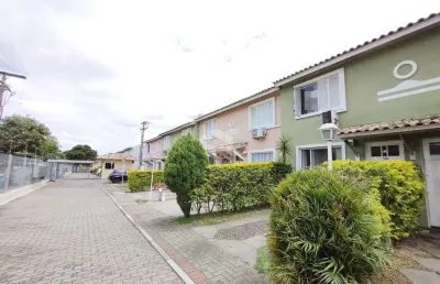 Casa estilo sobrado em condomínio de 02 dormitórios com 72m² privativos no sarandi