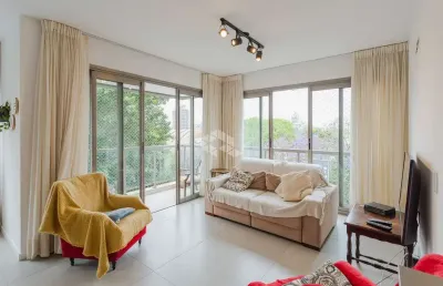 Apartamento com 105 m² e 3 quartos à venda no menino deus