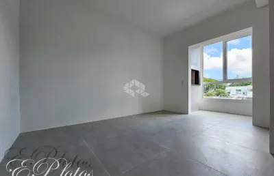 Apartamento à venda 2 quartos/dormitórios com suíte, sacada integrada com churrasqueira, medianeira porto aelgre