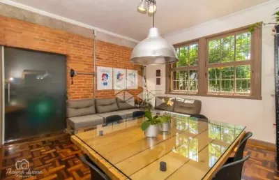 A apartamento a venda  com 03 dormitórios -petrópolis -porto alegre