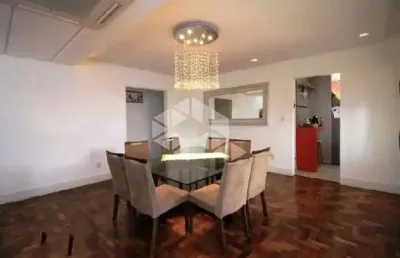 Casa com 3 quartos à venda na Rua Monteverdi, 53, São Sebastião, Porto Alegre
