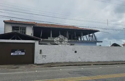 Casa com terreno à venda com 320,00m² área, por r$1.400,000 balneário/estreito - florianópolis - sc