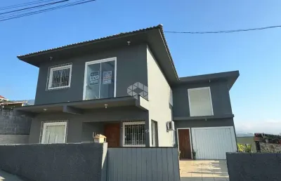 Casa dividida em 2 apartamentos em biguaçu - fundos