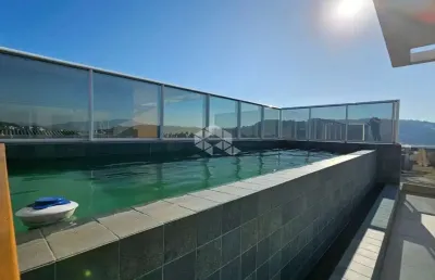 Cobertura com vista panorâmica 180º e vista para a beira mar de são josé-sc