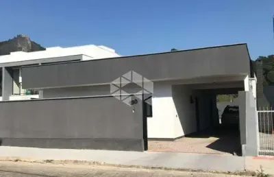Casa com 3 quartos à venda na Rua Mathias Schell, 180, Sertão do Maruim, São José
