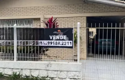 Casa com 2 quartos à venda na Rua Professora Antonieta de Barros, 681, Canto, Florianópolis