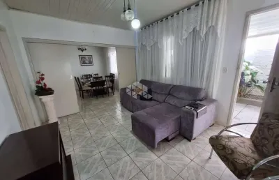 Casa com 3 quartos à venda na Rua Celso Bayma, 667, Barreiros, São José