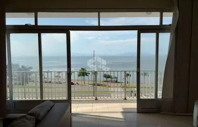 Apartamento á venda com vista mar  para  avenida beira mar