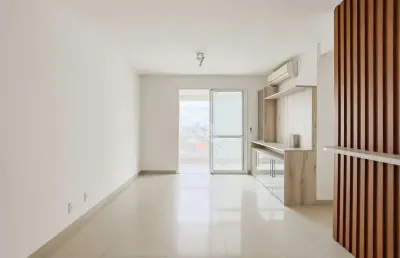 Vista de tirar o fôlego, localização imbatível e infraestrutura completa.