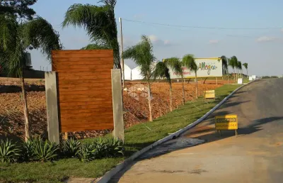 Terreno à venda na Rua Raul Cauduro, 150, Mário Quintana, Porto Alegre