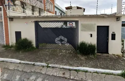 Sobrado 3 dormitórios, 1 suíte, salas, estar e jantar, cozinha planejada, lavanderia , churrasqueira