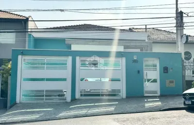 Casa a venda no bairro da agua fria com 03 dormitórios (02 suítes) e 03 vagas