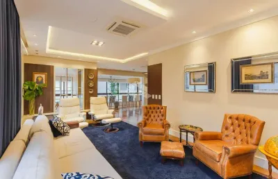 Incrível apartamento mobiliado com 222 m² privativos, no bairro bela vista ao lado da encol