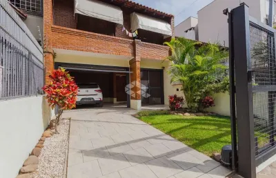 Casa com 3 quartos à venda na Rua Domingos Crescêncio, 661, Santana, Porto Alegre
