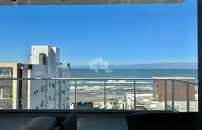 Descubra o prazer de viver com os pés na areia e o som do mar ao fundo!