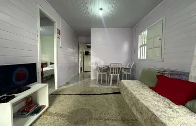 Casa com 2 quartos à venda na Rua Felipe Camarão, 327, Rio Branco, Canoas